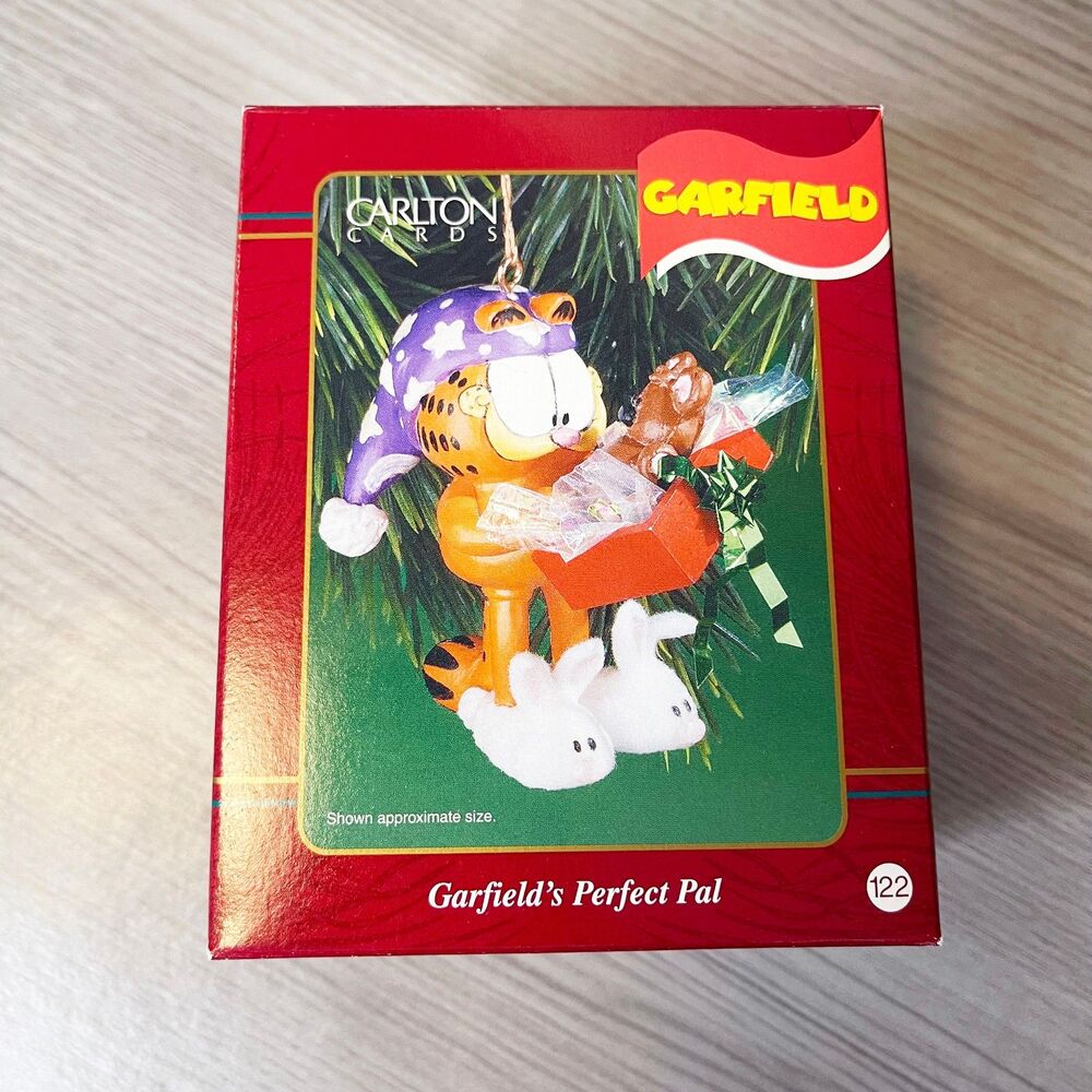 Garfield's Perfect Pal Ornament #122 Carlton Cards Christmas Ornament NIB Glow